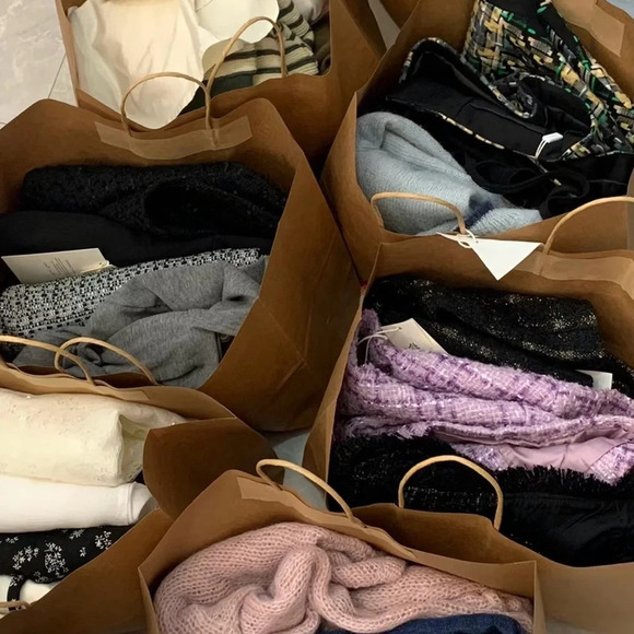 🎀MYSTERY BAG🎀 - Picture 6 of 6